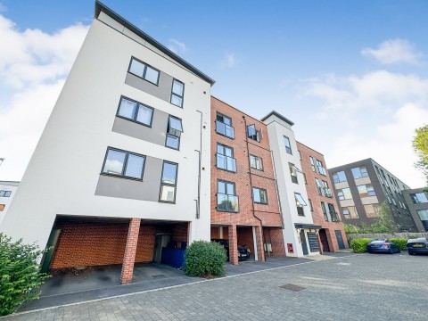 View Full Details for Elvian Close, Reading, Berkshire