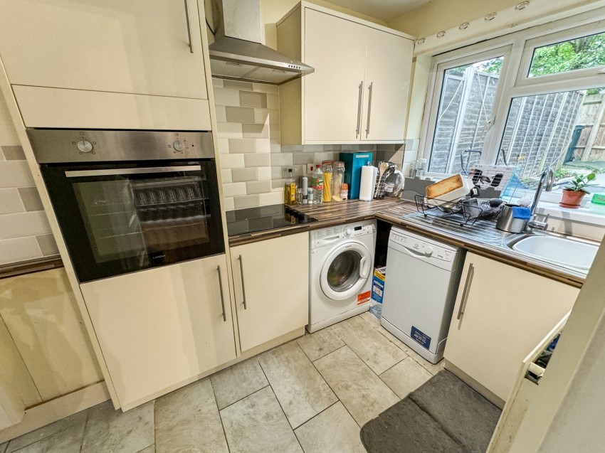 Images for Tilehurst, Reading, Berkshire