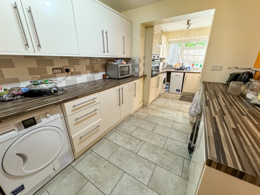Images for Tilehurst, Reading, Berkshire