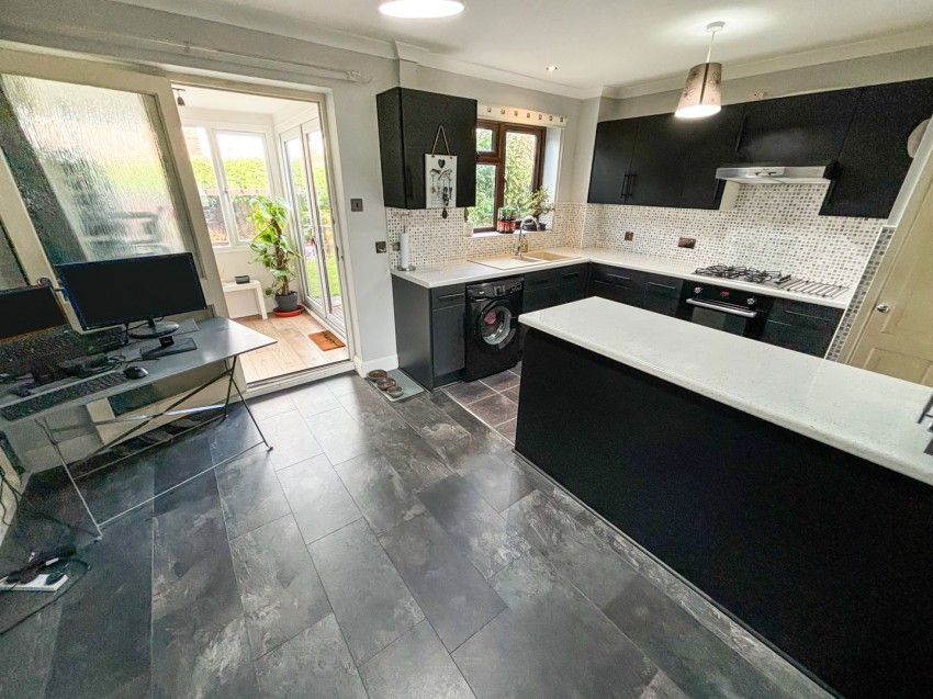 Images for Tilehurst, Reading, Berkshire