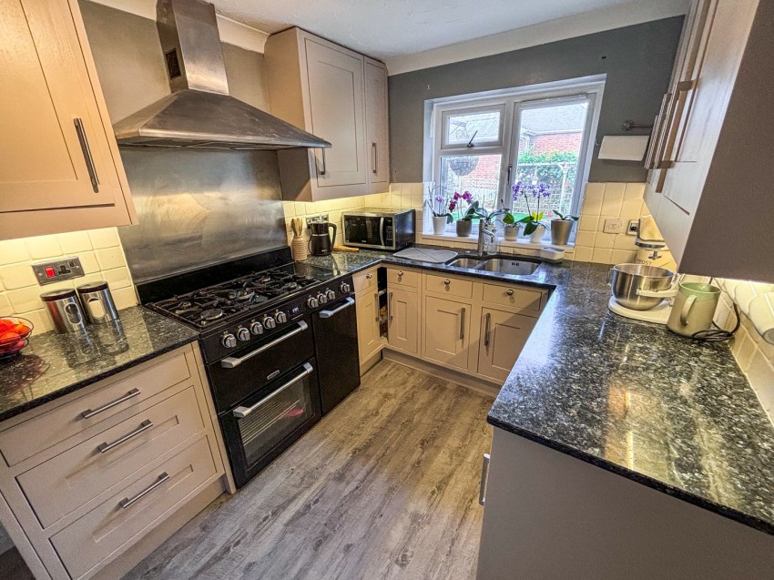 Images for Tilehurst, Reading, Berkshire