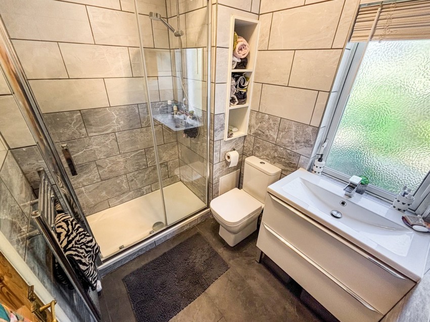Images for Honey End Lane, Reading, Berkshire