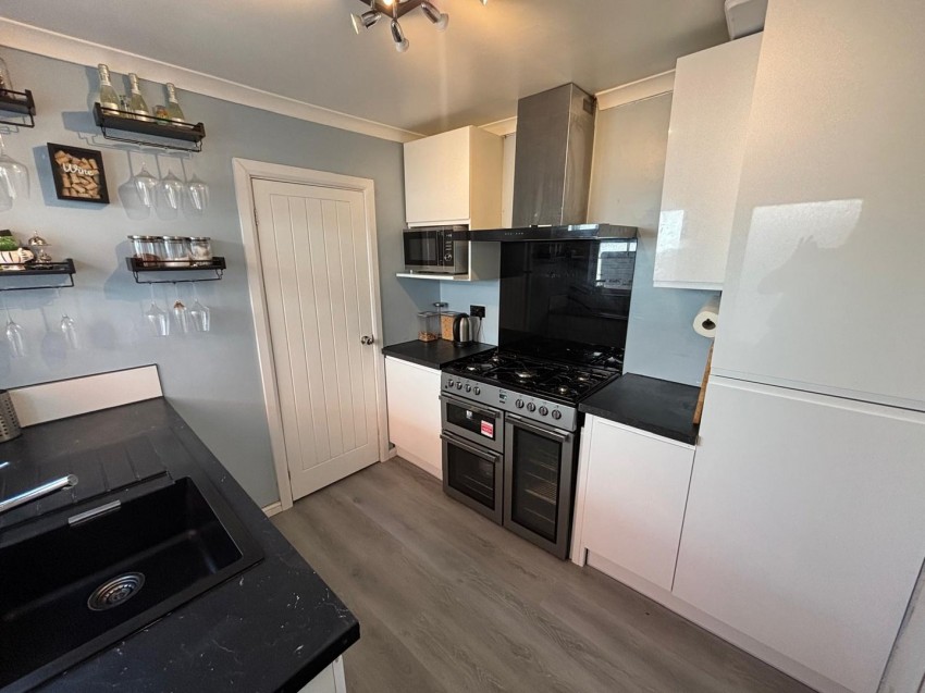 Images for Shaftesbury Road, Reading, Berkshire