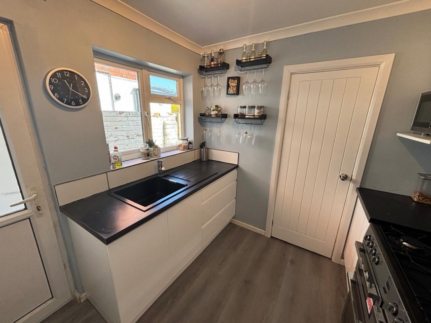 Images for Shaftesbury Road, Reading, Berkshire