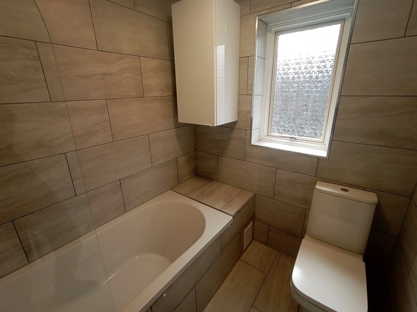 Images for Tilehurst, Reading, Berkshire
