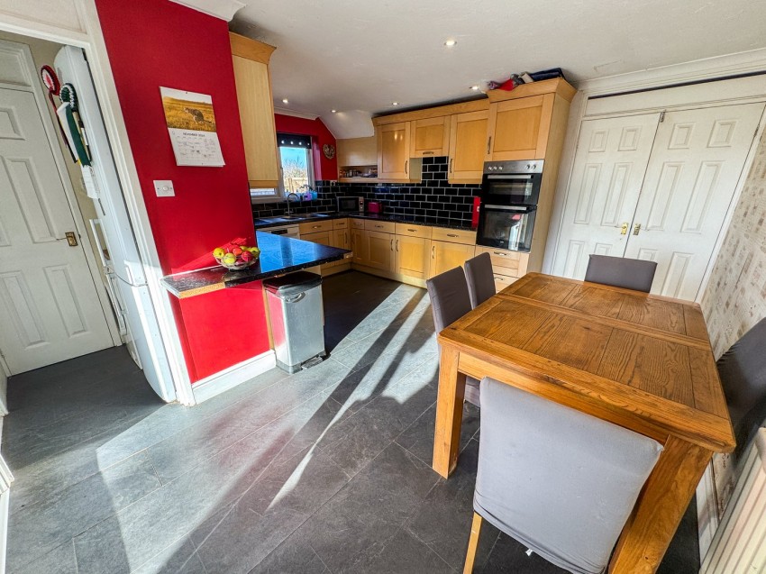 Images for Tilehurst, Reading, Berkshire