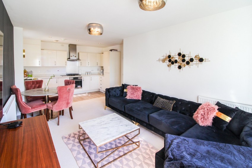 Images for Elvian Close, Reading, Berkshire