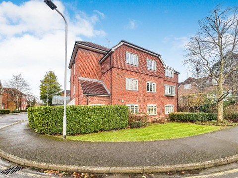View Full Details for Ashdene Gardens, Reading, Berkshire