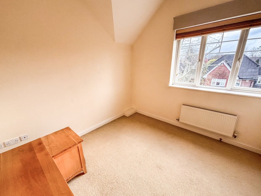 Images for Ashdene Gardens, Reading, Berkshire