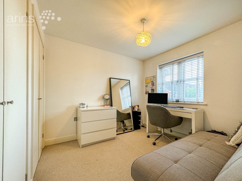 Images for Mitford Close  Three Mile Cross, READING, Berkshire