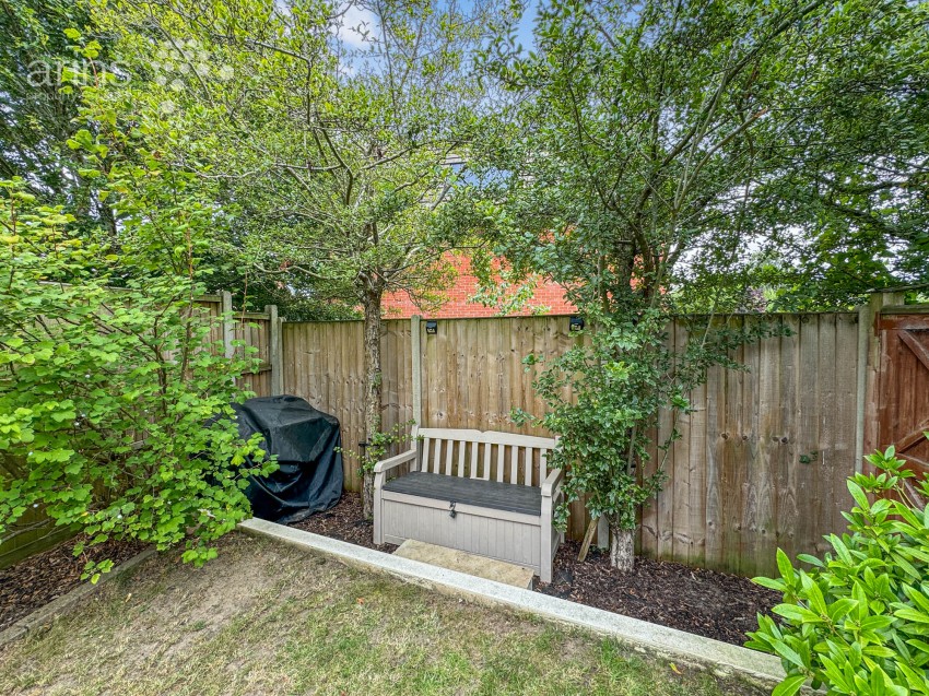 Images for Mitford Close  Three Mile Cross, READING, Berkshire