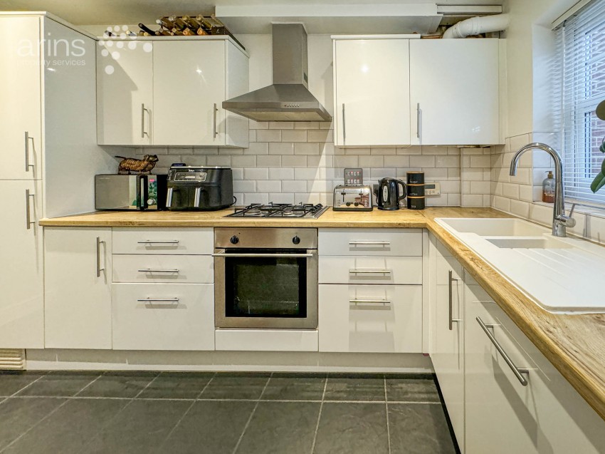 Images for Mitford Close  Three Mile Cross, READING, Berkshire