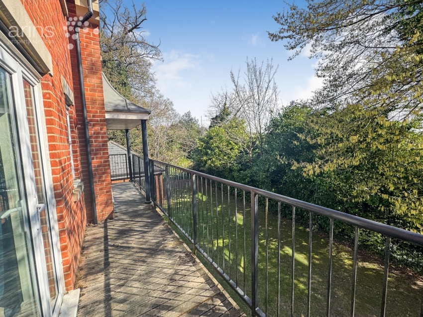 Images for Shinfield, Reading, Berkshire