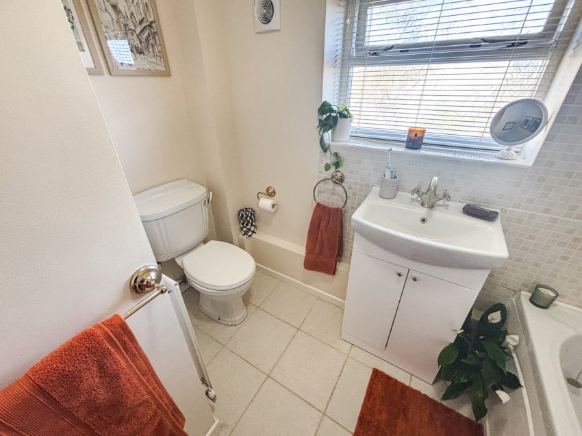 Images for Tilehurst, Reading, Berkshire