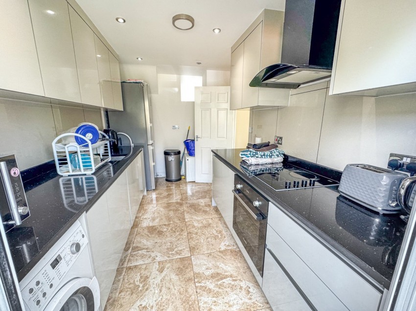 Images for Tilehurst, Reading, Berkshire