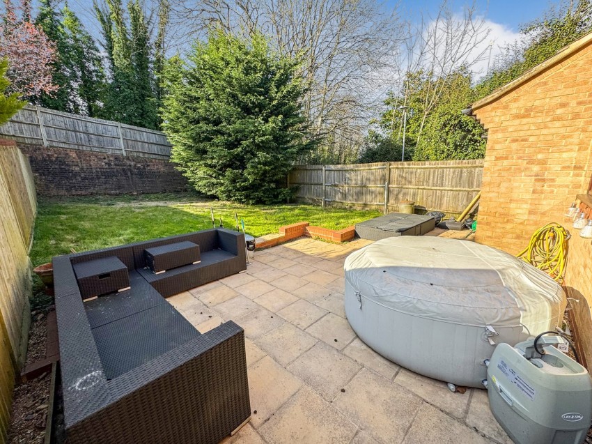 Images for Tilehurst, Reading, Berkshire