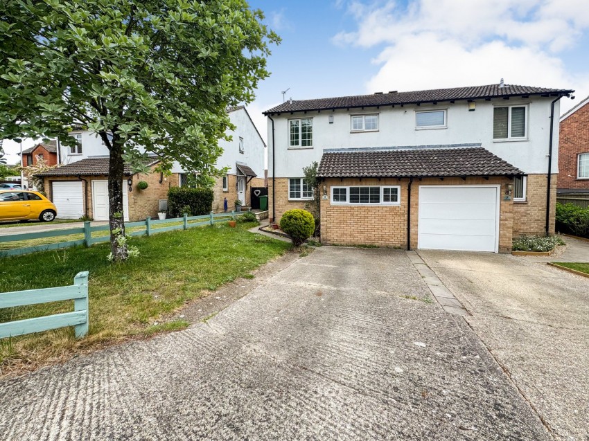 Images for Calcot, Reading, Berkshire