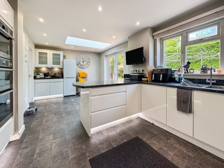 Images for Calcot, Reading, Berkshire