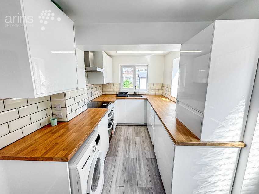 Images for Woodley, Reading, Berkshire