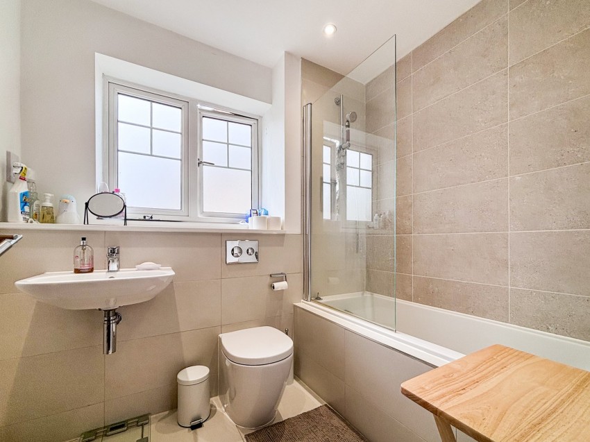 Images for Tilehurst, Reading, Berkshire