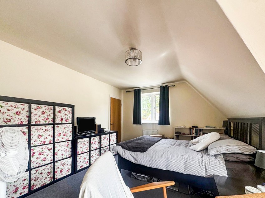Images for Tilehurst, Reading, Berkshire