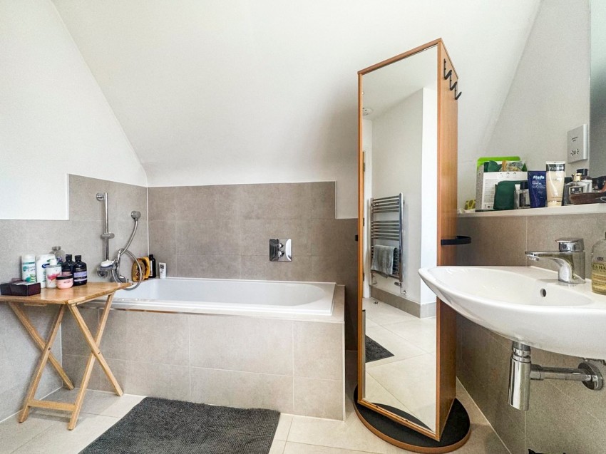 Images for Tilehurst, Reading, Berkshire