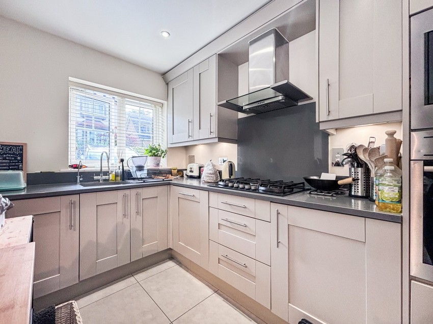 Images for Tilehurst, Reading, Berkshire