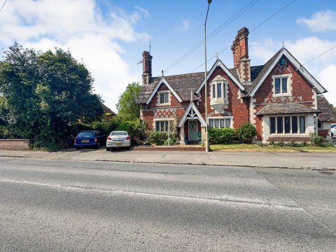 View Full Details for Tidmarsh, Reading, Berkshire