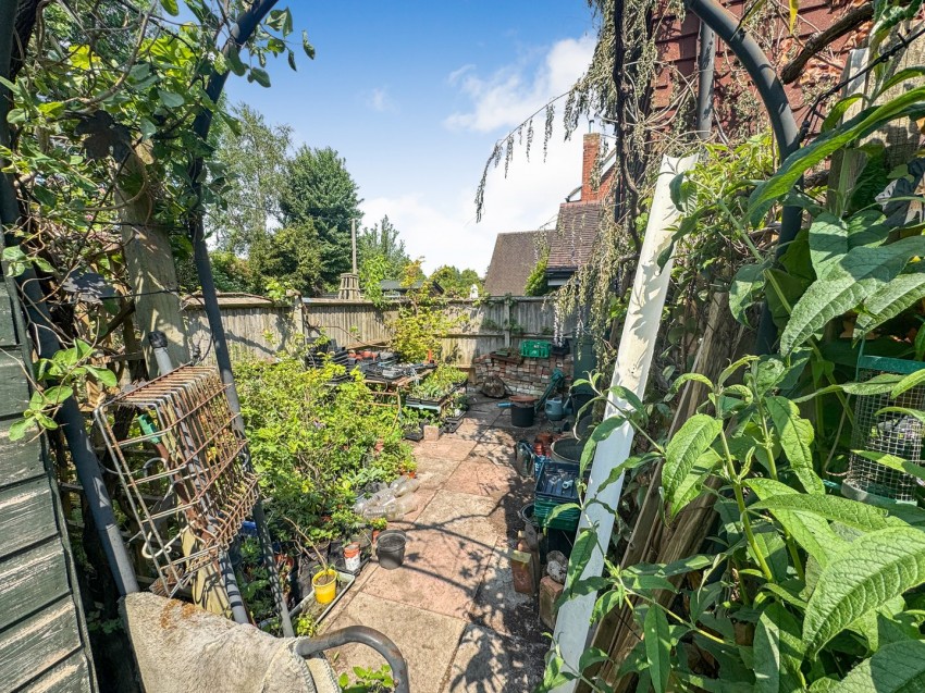 Images for Tidmarsh, Reading, Berkshire