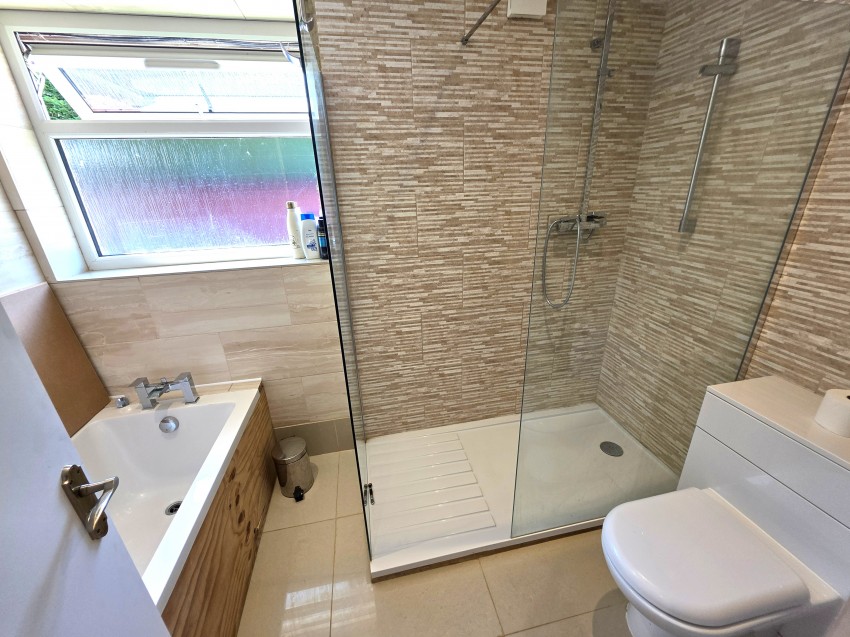 Images for Woodley, Reading, Berkshire