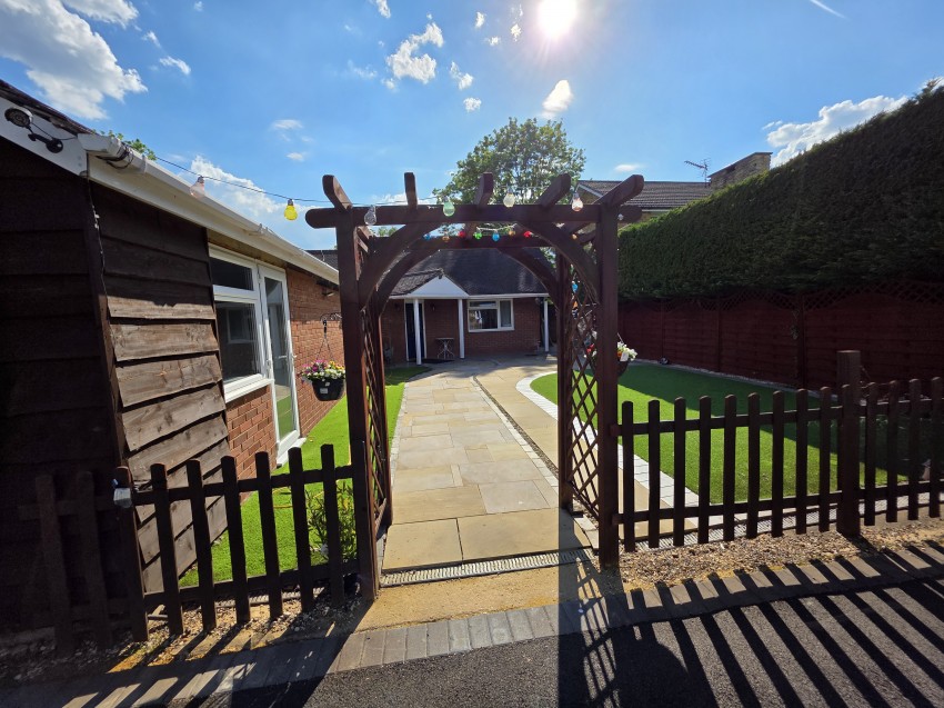 Images for Woodley, Reading, Berkshire