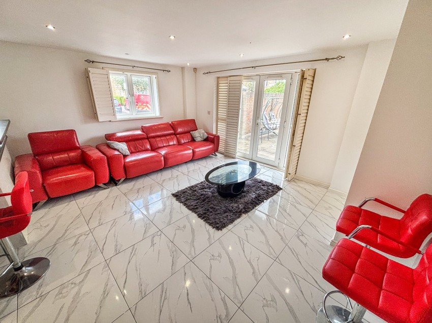 Images for Branagh Court, Reading, Berkshire