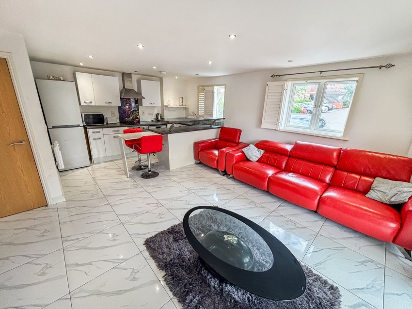Images for Branagh Court, Reading, Berkshire