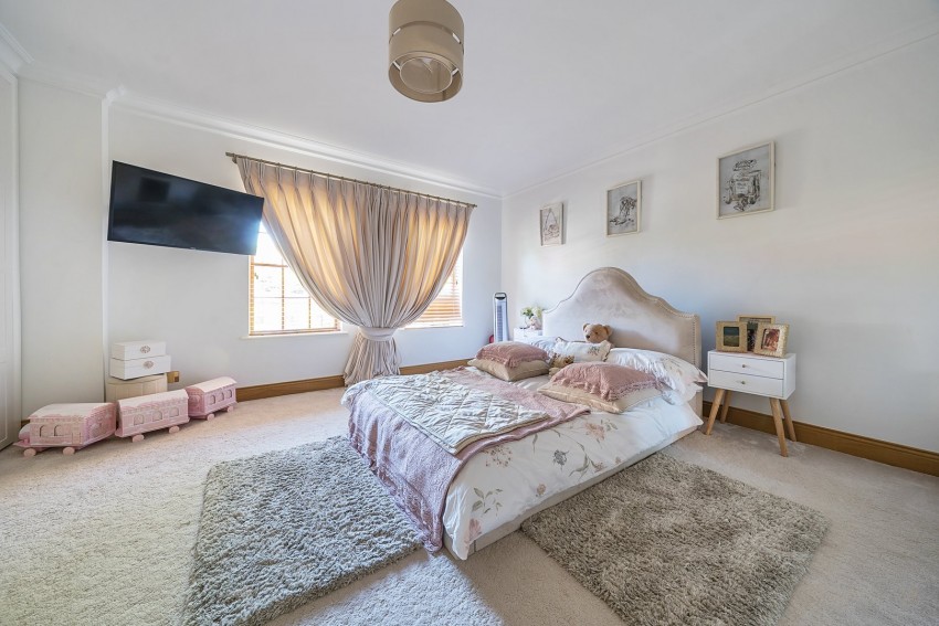 Images for Tilehurst, Reading, Berkshire