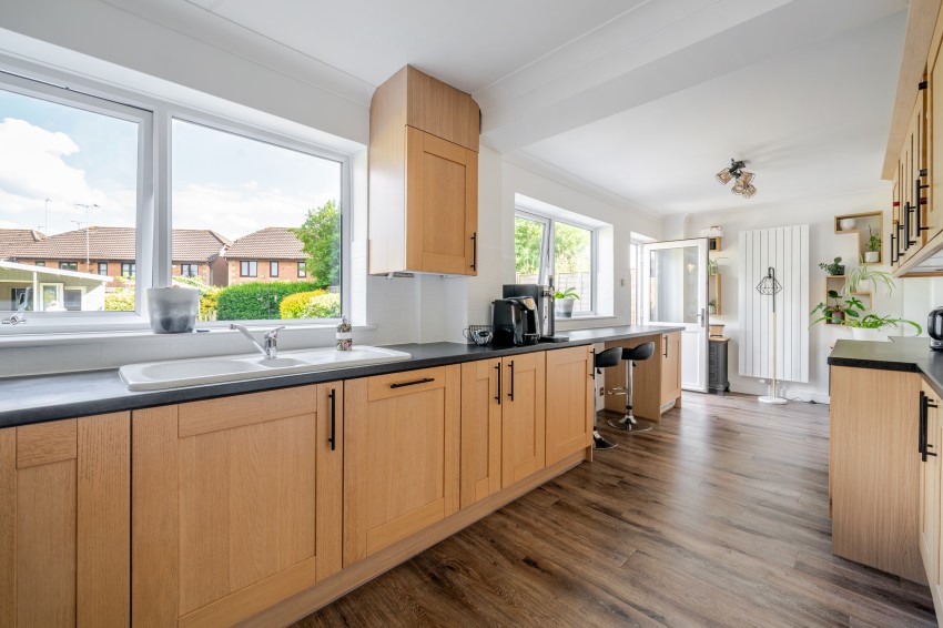 Images for Woodley, Reading, Berkshire