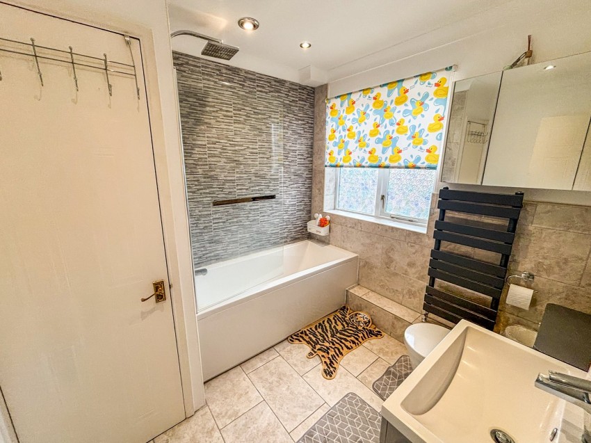 Images for Calcot, Reading, Berkshire