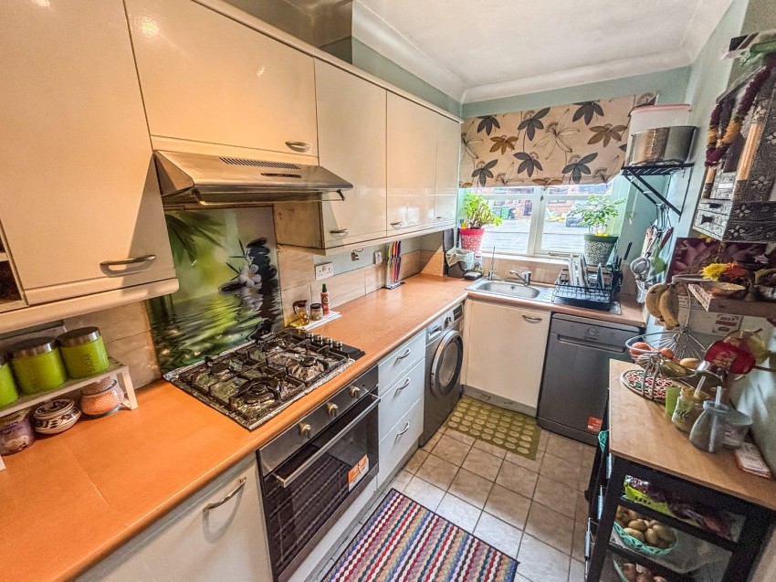 Images for Calcot, Reading, Berkshire
