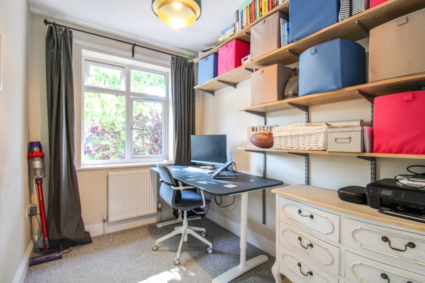 Images for Northumberland Avenue, Reading, Berkshire