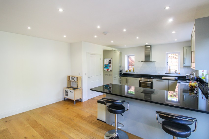 Images for Northumberland Avenue, Reading, Berkshire