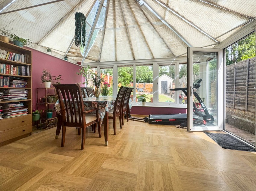 Images for Greencroft Gardens, Reading, Berkshire