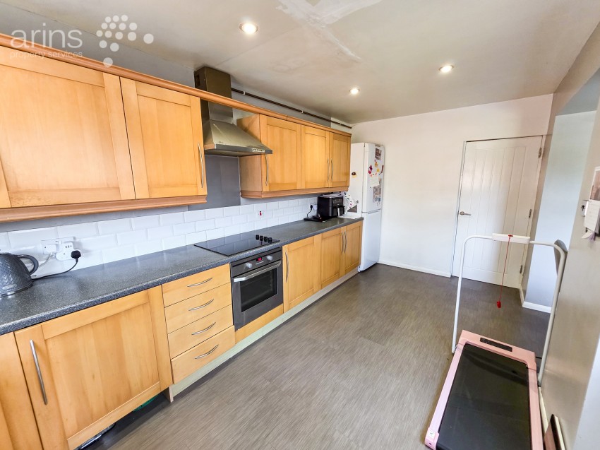 Images for Woodley, Reading, Berkshire