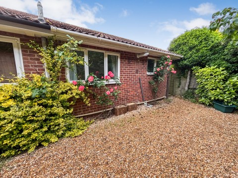 View Full Details for Kempshott, Basingstoke
