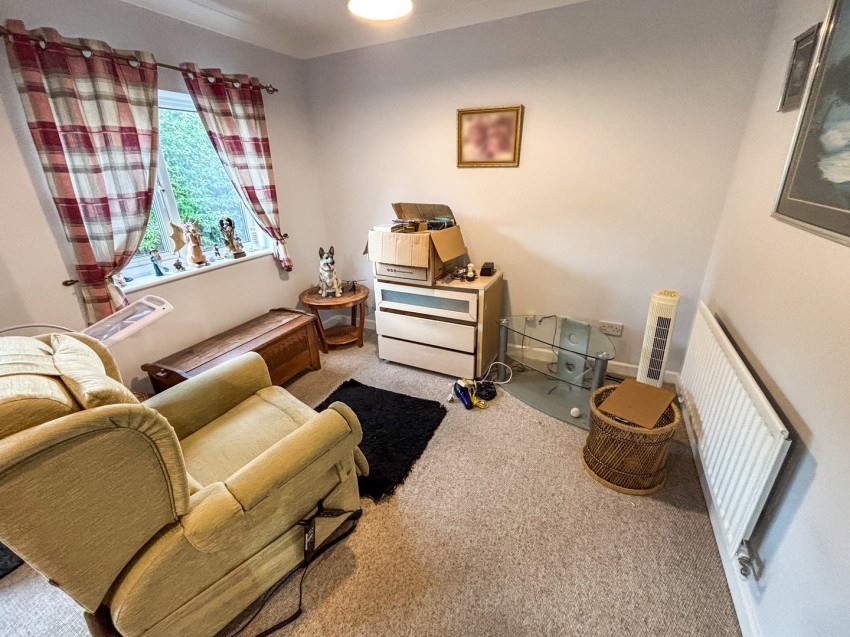 Images for Gracemere Crescent, Basingstoke