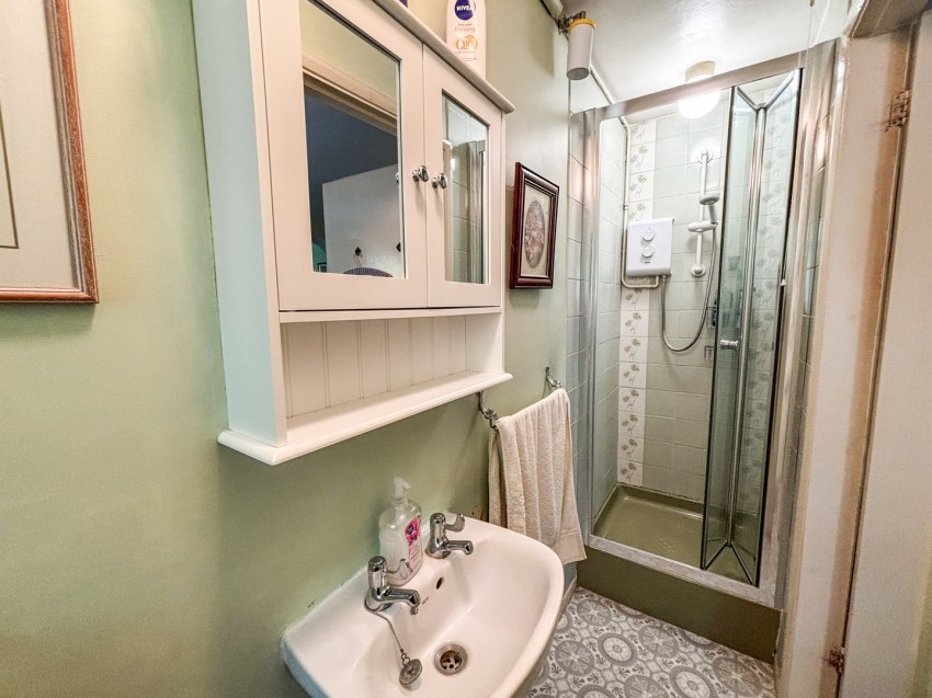 Images for Tilehurst, Reading, Berkshire