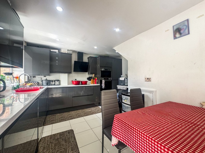 Images for Tilehurst, Reading, Berkshire