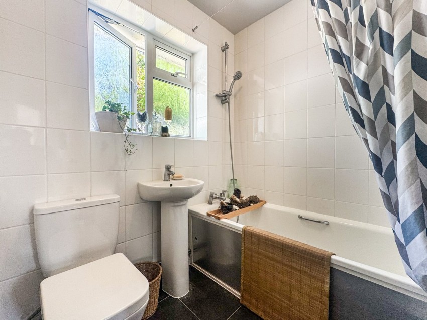 Images for Tilehurst, Reading, Berkshire