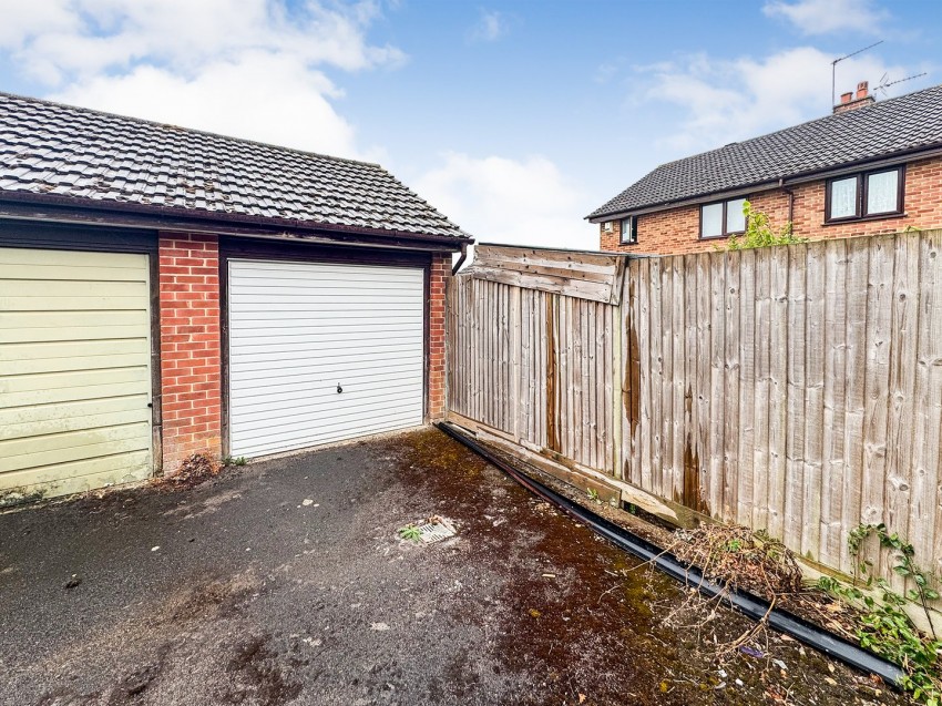 Images for Tilehurst, Reading, Berkshire
