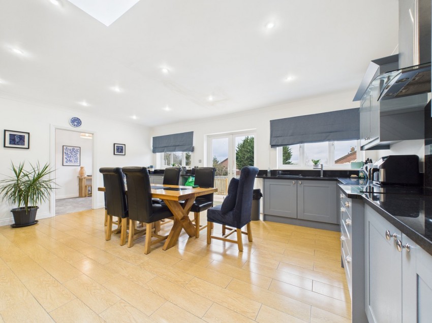 Images for Calcot, Reading, Berkshire