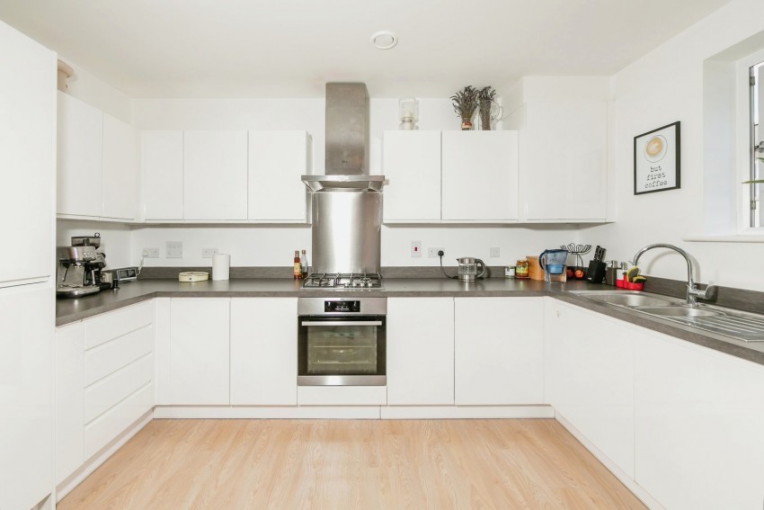 Images for Elvian Close, Reading, Berkshire