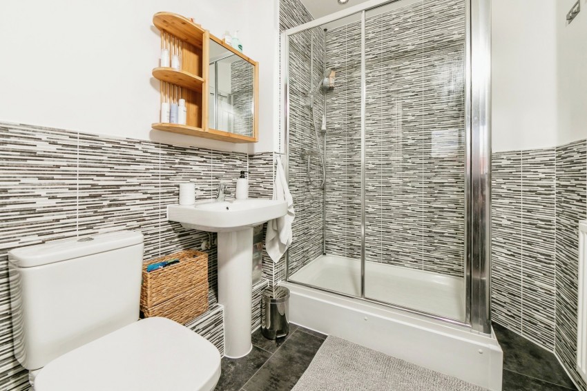 Images for Elvian Close, Reading, Berkshire